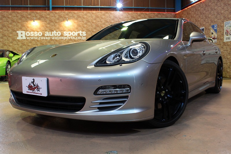 ポルシェ パナメーラ4S マリンブルーレザー 全席シートヒーター BOSEサウンド SOLD OUT