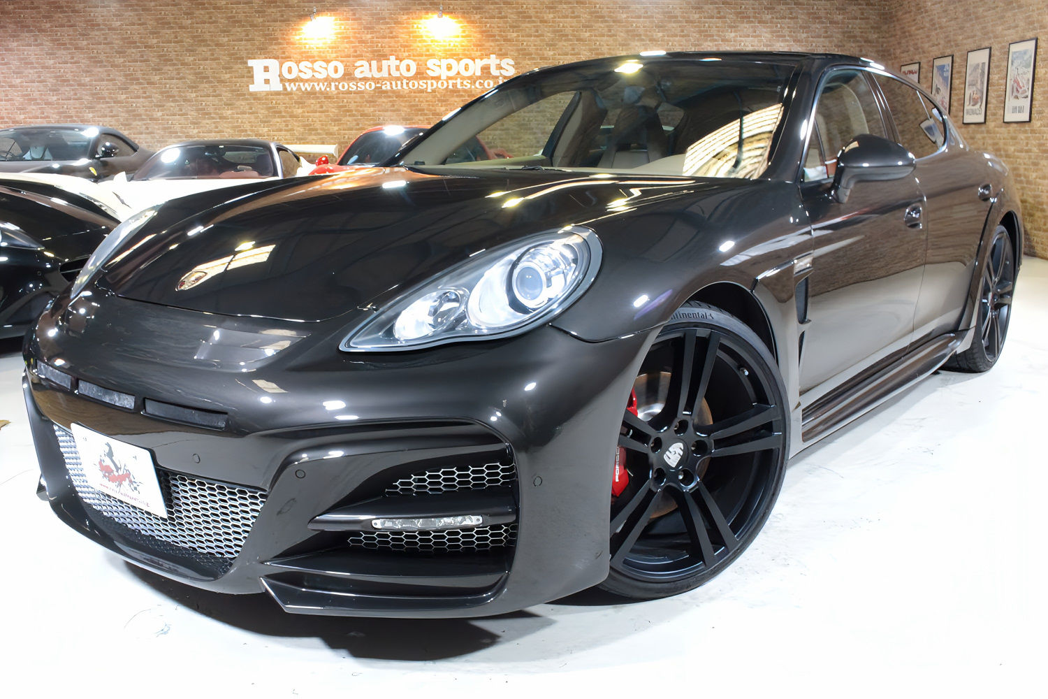 ポルシェ パナメーラ 3.6 PDK｜左H｜サンルーフ｜BOSEサウンドシステム｜22インチAW　￥198万