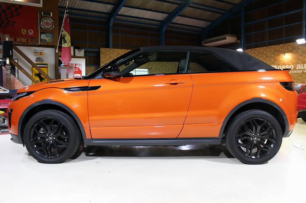 レンジローバーイヴォークコンバーチブル HSE ダイナミック 4WD